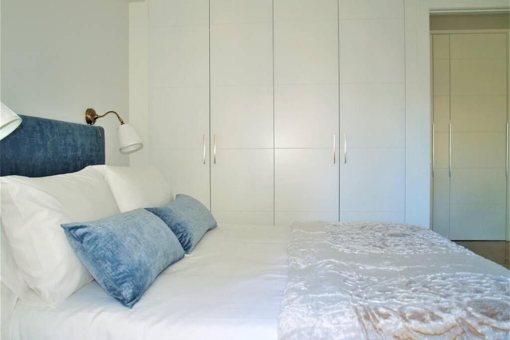 Apartamento Piccadilly Suite Torremolinos Zewnętrze zdjęcie